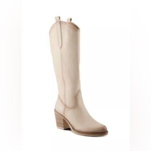 Patrizia Elegant Cream Women's Boots size 10